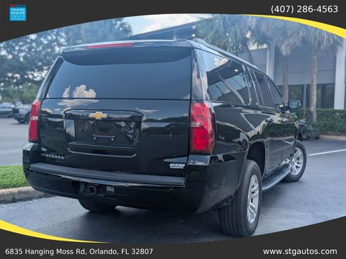 Used 2019 Chevrolet Suburban LT image 5
