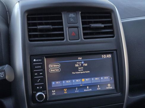 Used 2019 Nissan Versa Note S image 20