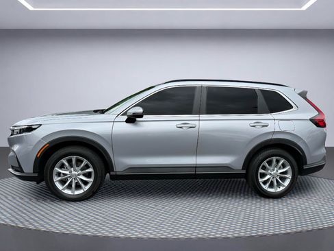 Used 2024 Honda CR-V EX image 3