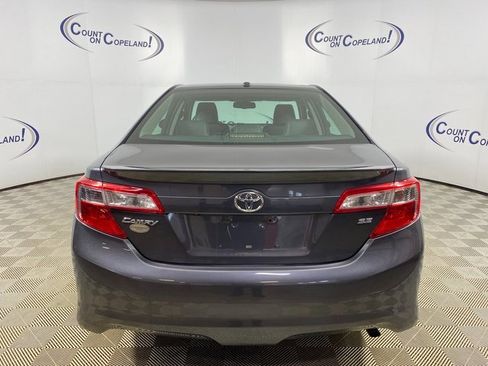 Used 2012 Toyota Camry SE image 5