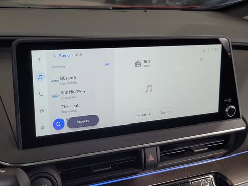 New 2026 Toyota Prius XLE AWD/4WD image 27