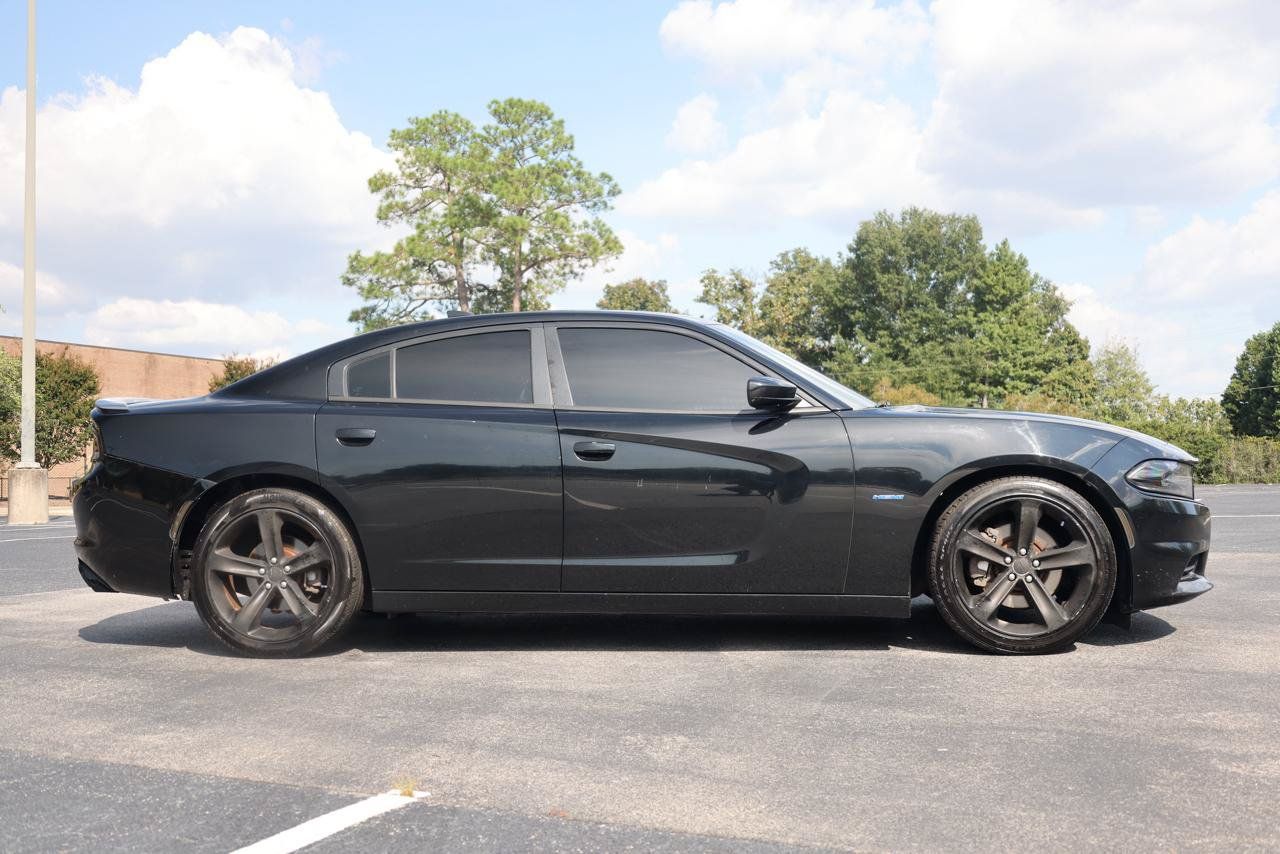 Used 2017 Dodge Charger R/T RWD image 7
