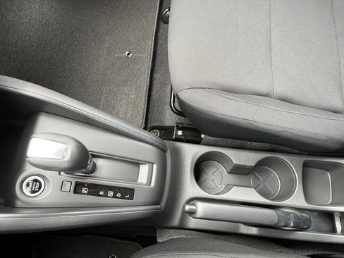 New 2025 Nissan Kicks Play S image 12