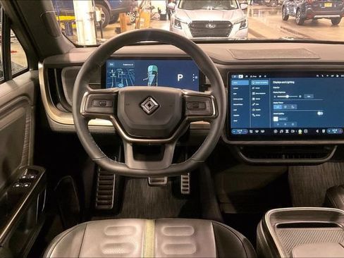 Used 2023 Rivian R1S Adventure AWD/4WD image 5