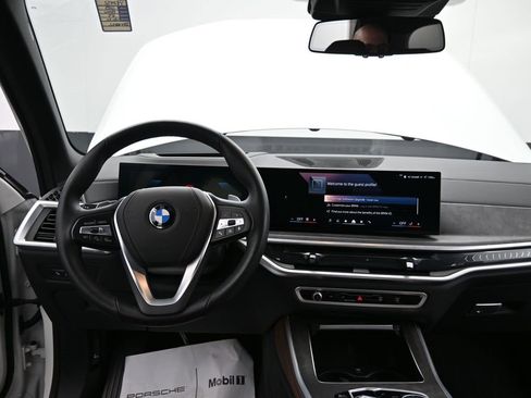 Certified 2025 BMW X5 sDrive40i w/ Parking Assistance Package image 33