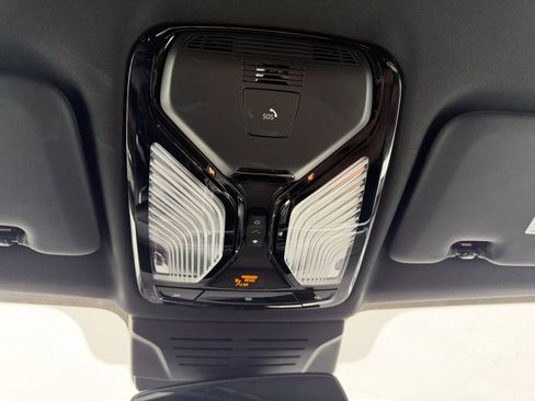 Used 2025 BMW X5 xDrive40i image 21