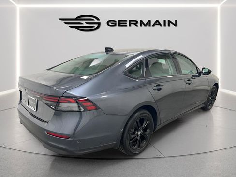 Certified 2025 Honda Accord SE image 8