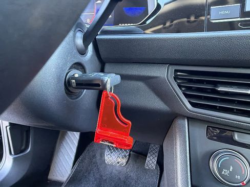 Used 2024 Volkswagen Jetta S image 17