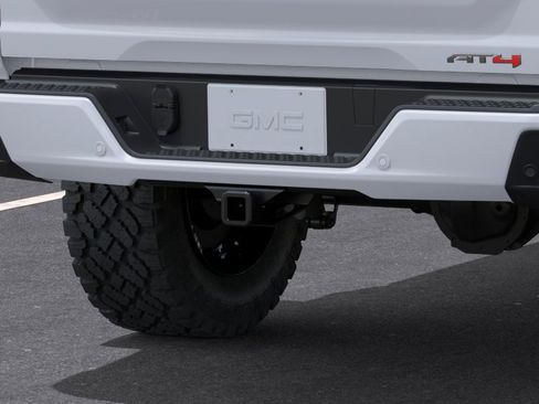 New 2026 GMC Canyon AT4 AWD/4WD image 14