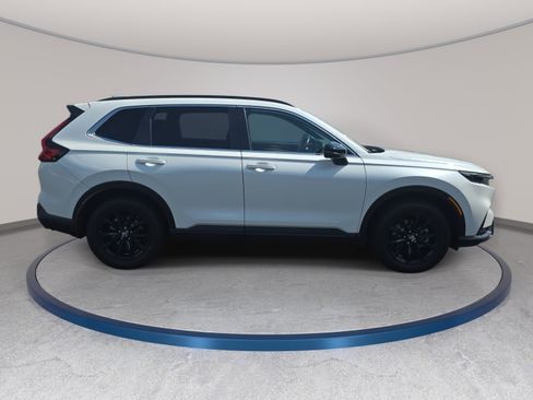 Used 2023 Honda CR-V Sport image 4