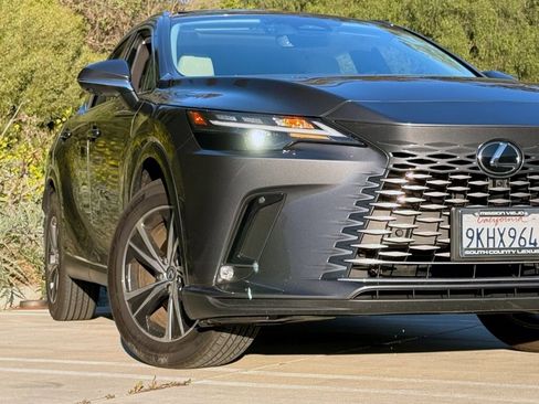 Certified 2024 Lexus RX 350h w/ Convenience Package image 6