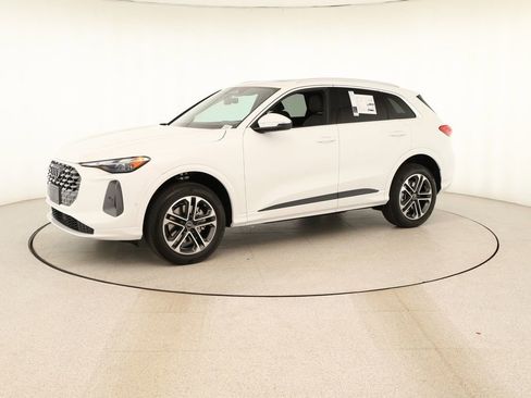 New 2026 Audi Q5 Premium AWD/4WD image 13