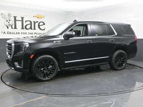 Used 2023 GMC Yukon SLT w/ SLT Premium Package AWD/4WD image 34