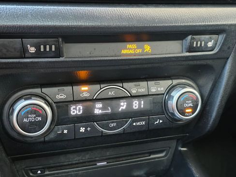 Used 2015 MAZDA MAZDA3 i Grand Touring image 22