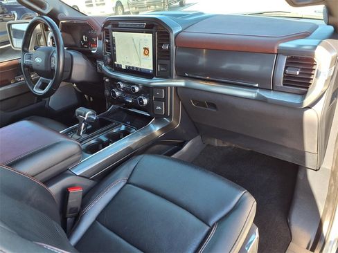 Used 2022 Ford F150 Lariat w/ Equipment Group 502A High image 12