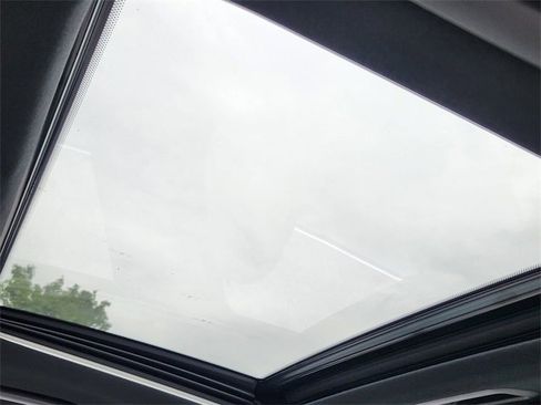 New 2025 Mercedes-Benz C 300 4MATIC Sedan image 22