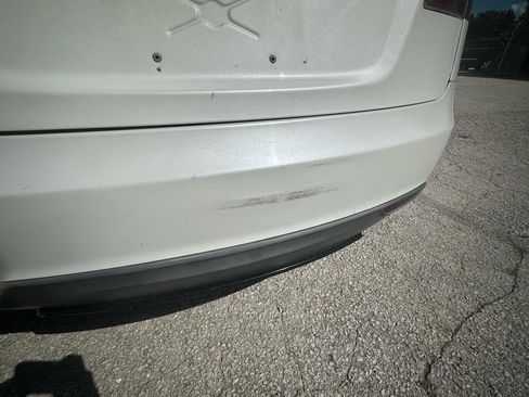 Used 2013 Tesla Model S S 60 image 12