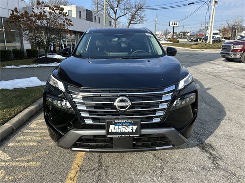 Certified 2025 Nissan Rogue SL w/ Tech Package image 3
