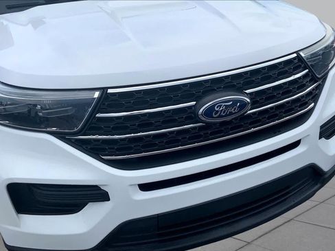 Used 2022 Ford Explorer XLT RWD image 30