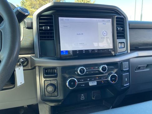 Used 2025 Ford F150 XLT w/ Equipment Group 301A Standard AWD/4WD image 9