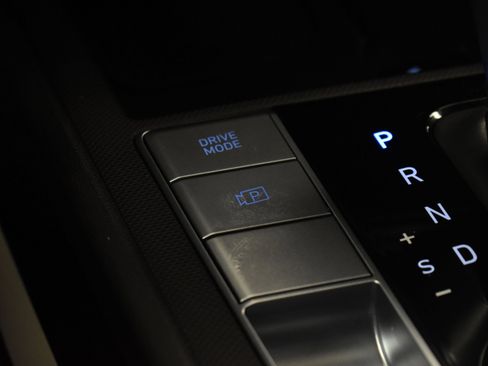 Used 2025 Hyundai Elantra SEL image 47