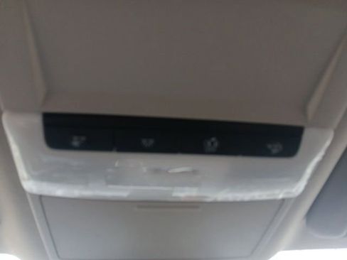 New 2025 Nissan Sentra SR image 38