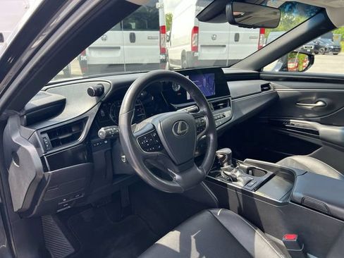 Used 2024 Lexus ES 250 w/ Premium Package AWD/4WD image 18