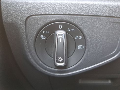 Certified 2023 Volkswagen Atlas SEL image 27