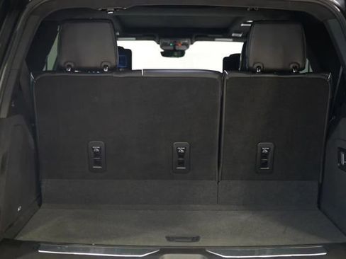 Used 2023 Cadillac Escalade V AWD/4WD image 46