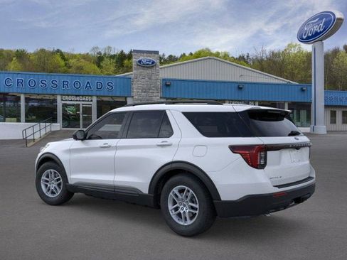 New 2026 Ford Explorer Active image 4