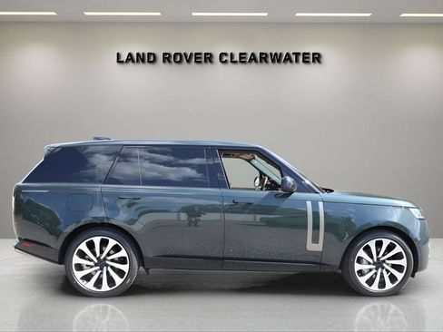 New 2026 Land Rover Range Rover Long Wheelbase SE AWD/4WD image 6