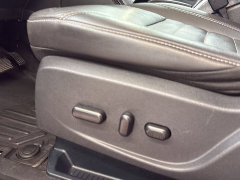 Used 2016 Ford Escape Titanium AWD/4WD image 5