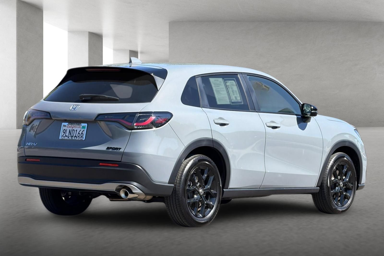 Used 2024 Honda HR-V Sport image 4