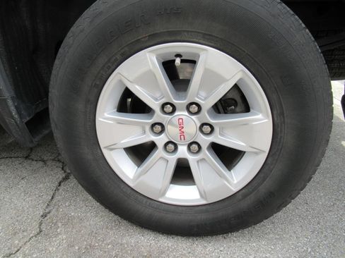 Used 2021 GMC Sierra 1500 SLE AWD/4WD image 9