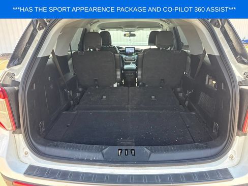 Used 2022 Ford Explorer XLT w/ Equipment Group 202A RWD image 29