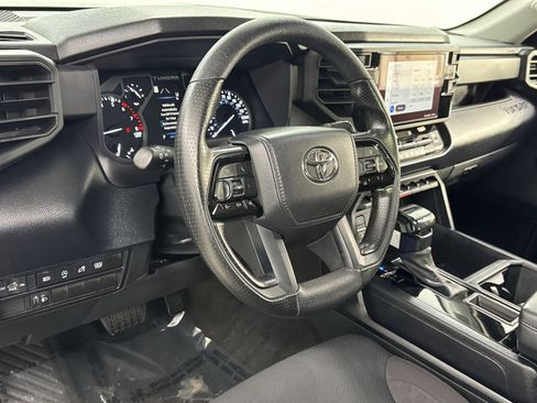 Used 2022 Toyota Tundra SR image 7