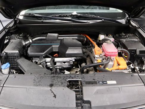 Certified 2022 Hyundai Tucson Limited AWD/4WD image 19