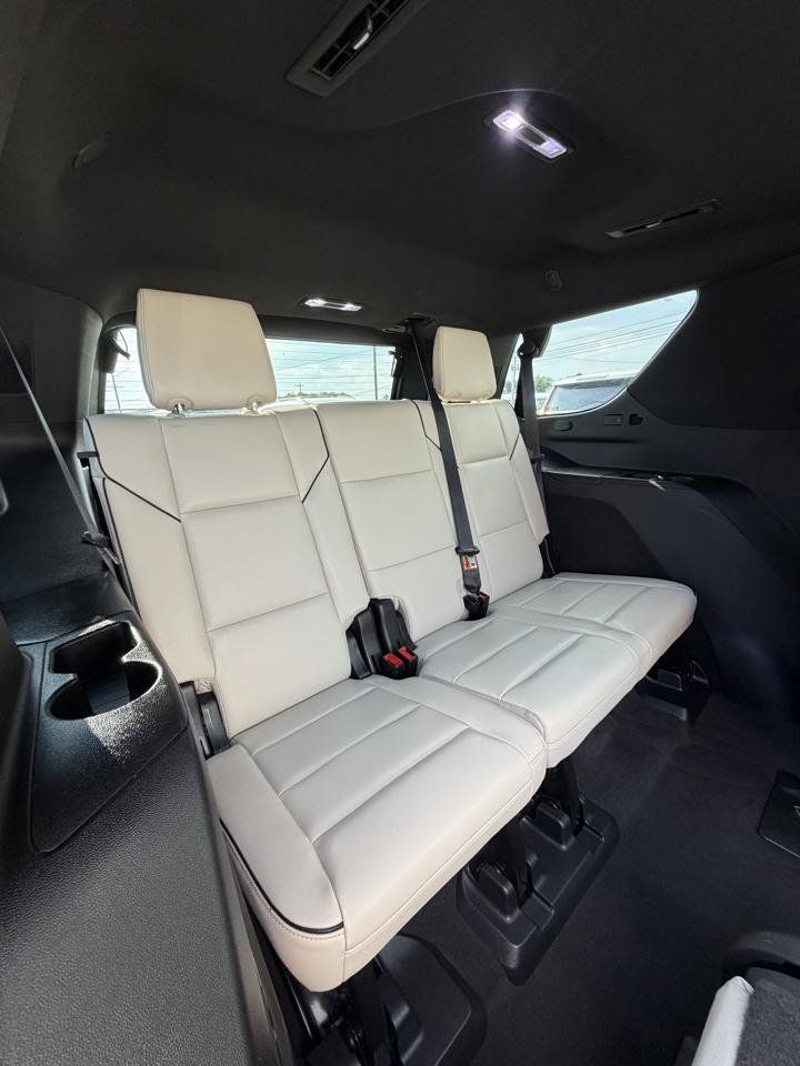 Used 2021 Cadillac Escalade Sport w/ Driver Assist Tech Package AWD/4WD image 31