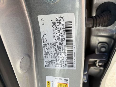 Certified 2023 Honda Civic EX-L image 30