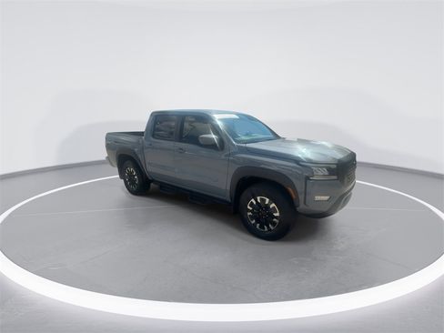 Used 2024 Nissan Frontier PRO-4X w/ Technology Package image 7