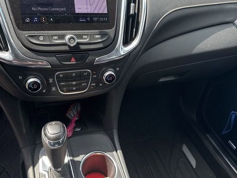 Used 2020 Chevrolet Equinox Premier image 19