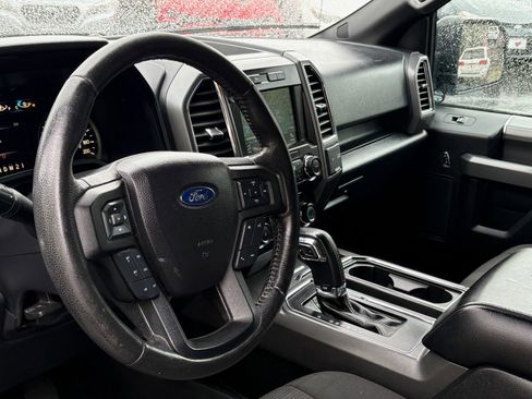 Used 2016 Ford F150 XLT w/ Equipment Group 302A Luxury AWD/4WD image 11