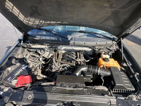 Used 2013 Ford F150 XLT w/ Luxury Equipment Group AWD/4WD image 16