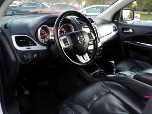 Used 2019 Dodge Journey GT image 9