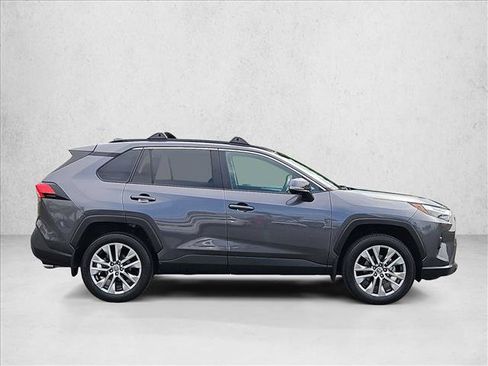 Certified 2023 Toyota RAV4 XLE Premium FWD image 4
