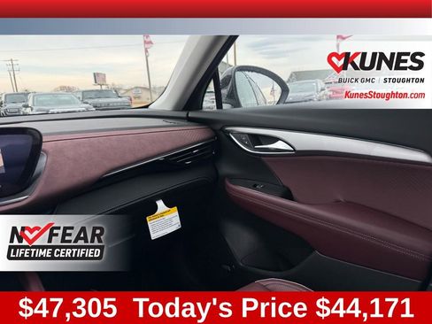 New 2026 Buick Envision Sport Touring image 39