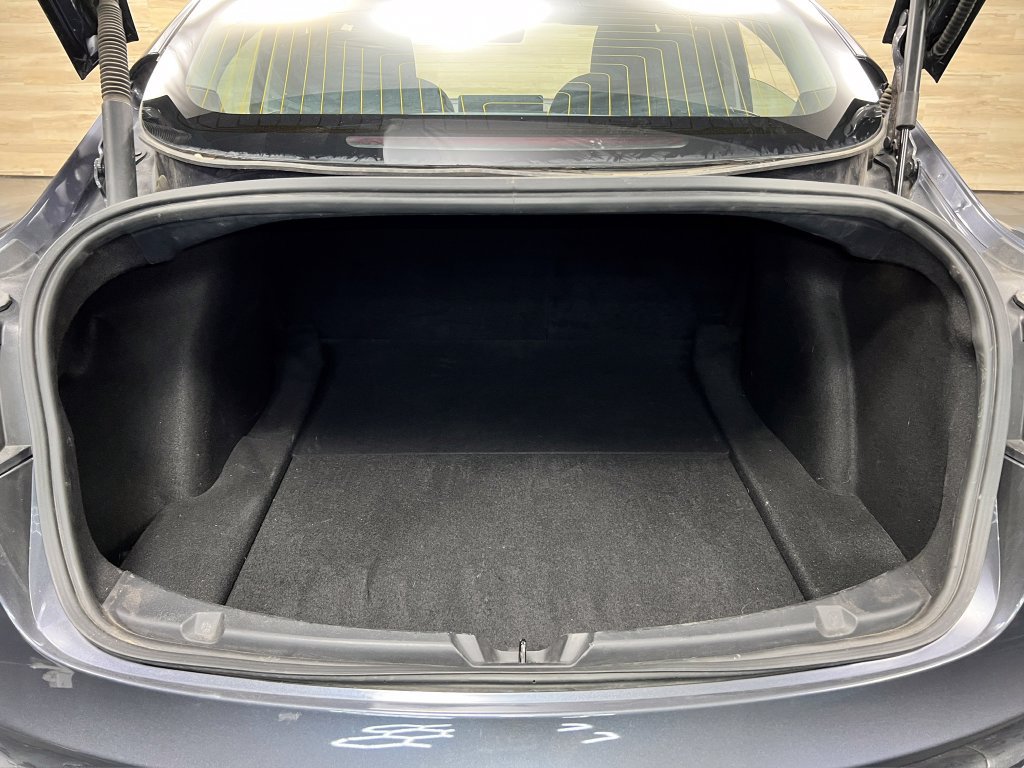 Used 2023 Tesla Model 3 Standard Range RWD image 16