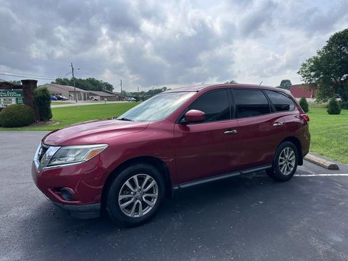 Used 2014 Nissan Pathfinder S FWD image 4