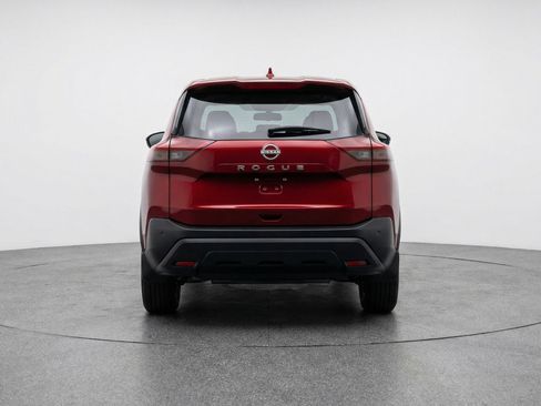 Used 2025 Nissan Rogue SV image 7