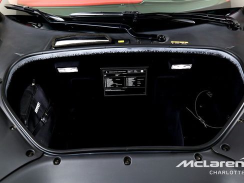 Used 2020 Ferrari 488 Pista Coupe RWD image 18